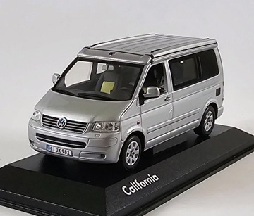 VOLKSWAGEN CALIFORNIA MINICHAMPS 1:43