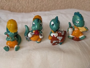 Figurki z Kinder niespodzianki dinozaury 4 sztuki 1995