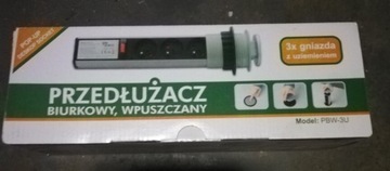 Przedłużacz biurkowy wpuszczany PBW-3U Amix czarny