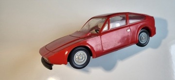 Alfa Romeo 1300 Junior Zagato M 1:20- zabawka PRL
