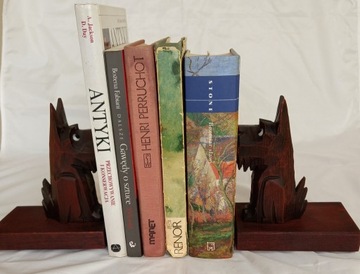Podpórki do książek - rzeźbione w drewnie teriery