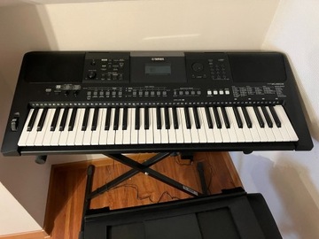 Keyboard Yamaha PSR E463 + statyw + taborecik