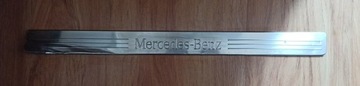 Listwy progowe Mercedes W204
