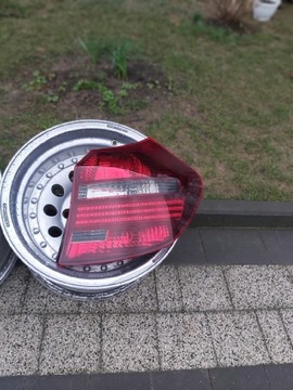 Lampa tylna bmw e87