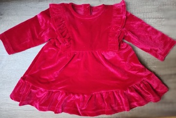 Czerwona sukienka z falbankami rozmiar 50.