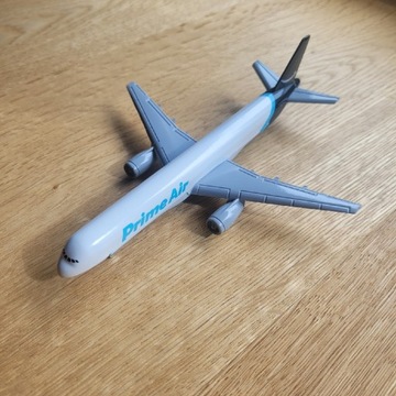 Figurka Boeing 767 -300F Prime Air. Stan nowy.