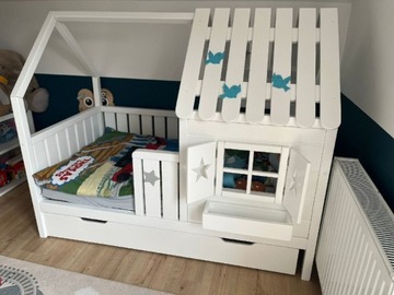 Łóżeczko drewniane domek dla dzieci łóżko 80x160