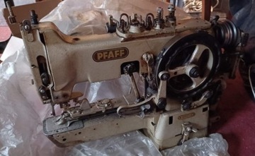 Maszyna do przyszywania guzików PFAFF 3300