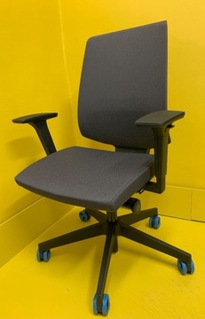 Krzesło biurowe LightUp 230SL ( fotel biurowy )