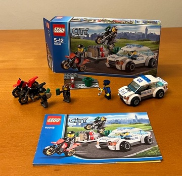 LEGO City 60042 Superszybki pościg policyjny