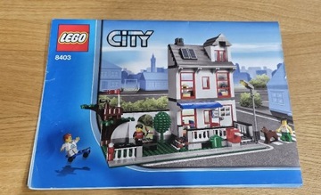 LEGO City 8403 z 2010r. City House + pudełko 