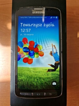 Smartfon Samsung Galaxy S4 Activ indukcja zestaw