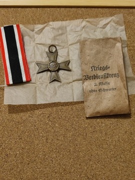 Krzyż kvk sygn 1 Bunmetal w przypisanej kopercie