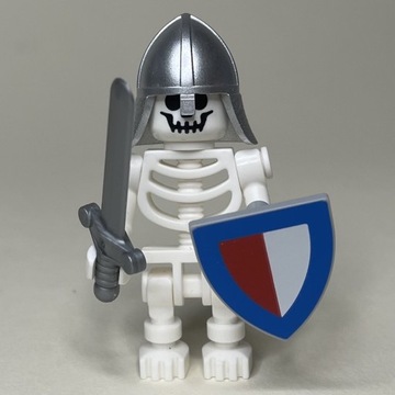 LEGO Castle - Rycerz-szkielet [figurka]