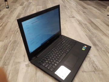 Laptop inspiron 15 3000 Series i5/8GB GF920M