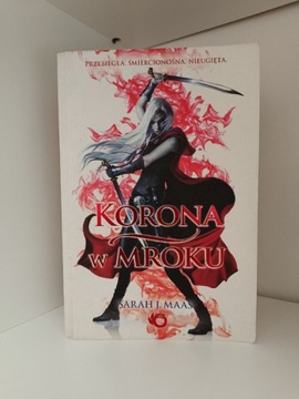 Korona w mroku Sarah J. Maas