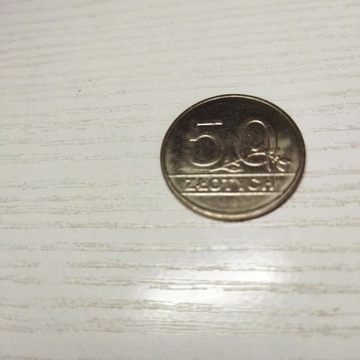 moneta 50 zł. mały format z 1990r. miedzionikiel