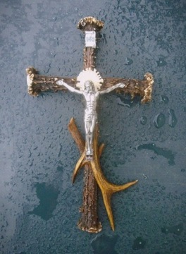Krzyż z poroża 32 cm/poroże,zrzuty,parostki,mylkus