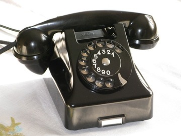 Stary POLSKI TELEFON T4 z 1955r - sprawny! /UNIKAT