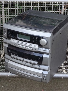 Wieża mini SOUNDWAVE PP2000 radio wzmacniacz gramofon działają ale...