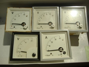 woltomierze 10, 25,60V amperomierz 40A analogowe 