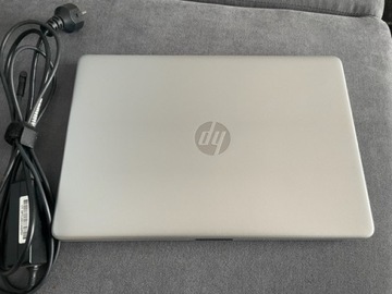 Laptop HP HP 15s-fq2204nw 15.6