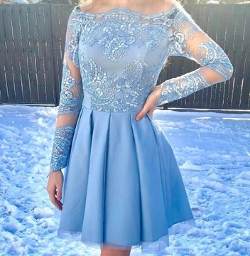 Błękitna sukienka + narzutka 