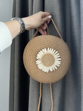 [Boho Love] Letnia wiklinowa torebka z kwiatkiem 