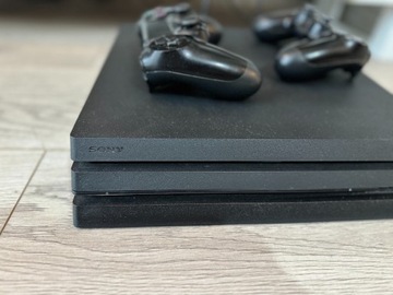 Konsola Sony PlayStation 4 pro 1 TB czarna