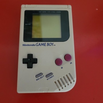 Game Boy   Classic Nintendo  w b. dobrym  stanie.