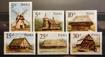 Fi: 2912 - 2917** Polskie budownictwo drewniane.