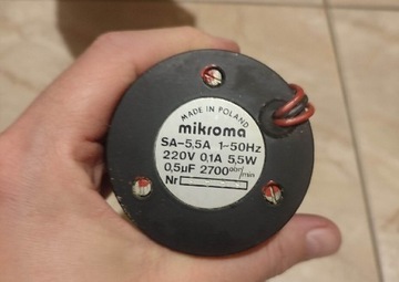 Silnik typu SA-5,5A 220V 2700 obr/min. MIKROMA