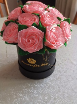 HANDMADE Bukiet róż FLOWER BOX WALENTYKI DZIEŃ KOB