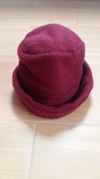 Bordowy kapelusz,czapka ciepła damska