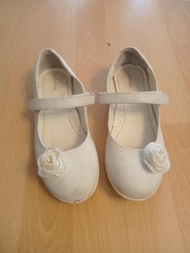 Buty skórzane białe dla dziewczynki 