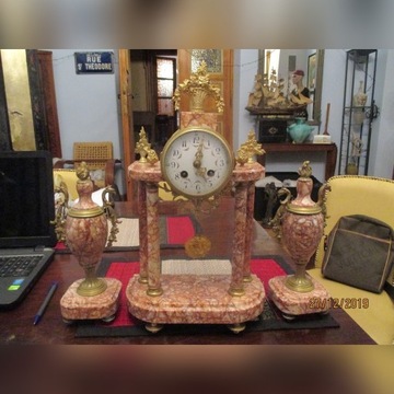 Piękny zegar kominkowy Ludwik XVI , brąz , marmur 