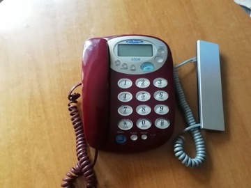 Stary telefon PRL 