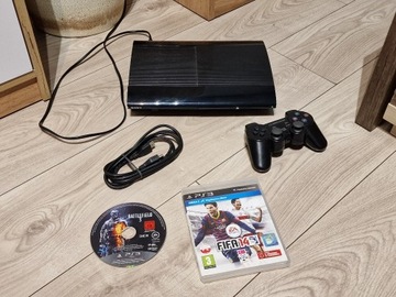 Konsola Playstation 3 PS3 super slim + pad + fifa