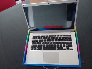 Laptop Kiano Slimnote 14.2 silver,Nowy