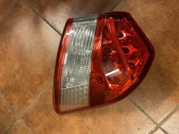 Lampa lewa tył Toyota Yaris III Lift LED 2018 3