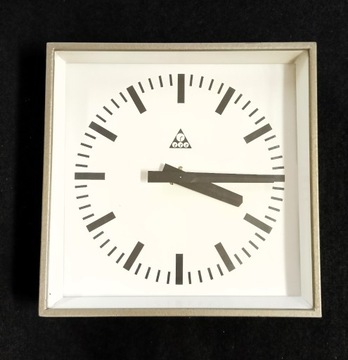 Zegar dworcowy kolejowy PRAGOTRON LOFT (Z3)
