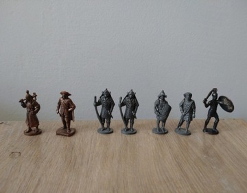 figurki metalowe żołnierzyki Kinder Ü-ei kolekcja 