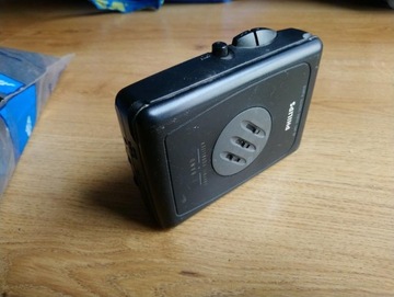 Philips AQ6441/00 Stereo Cassette Player walkman
