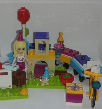 Lego Friends 41111 Imprezowy pociąg