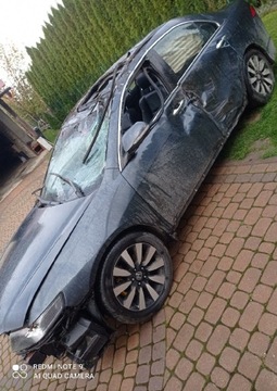 Honda Accord 2.4 v tec Benz -gaz  automat