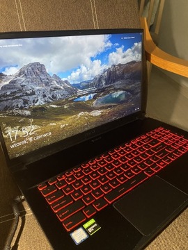 MSI laptop gamingowy GF75 Thin 95CXR