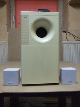 Bose Acoustimass 3 serie IV + satelity.