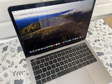 MacBook Pro 13.3” 2019 i5/8gb/250gb ssd