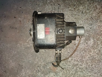 Servo motor siemens hu3101-0ac01-z