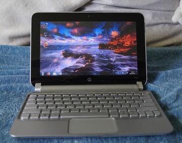 Laptop HP Mini 10.1 Intel Win7 250gb 3G